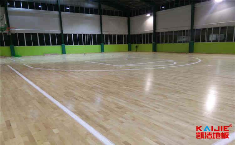 松木篮球运动地板生产厂家