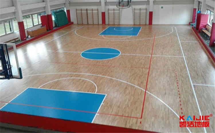 常见的篮球场木地板是多少钱