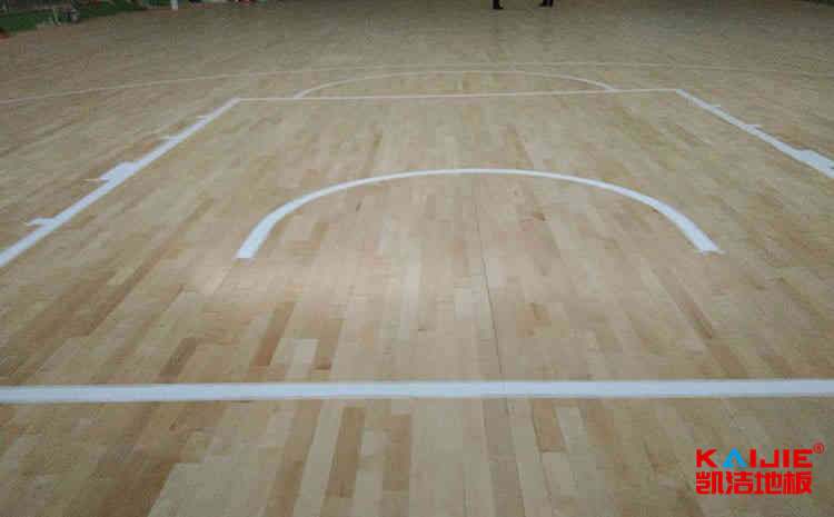 硬木企口篮球场木地板多少钱一平米