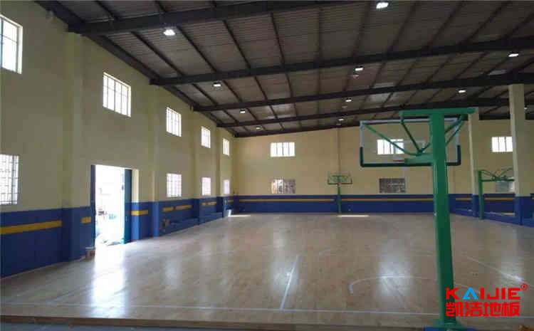 训练馆篮球场地板每平米价格